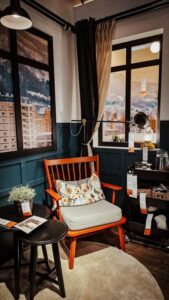 Tips for Creating a Cosy and Inviting Living Room Space at Home